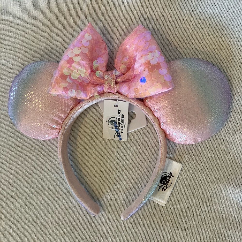 NWT Shanghai Disneyland Sakura Sway Minnie Mouse Ears Headband.